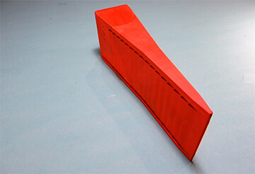 Виден перепад угла